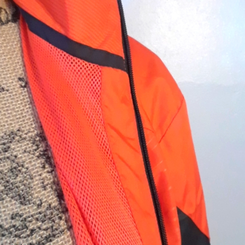 FCB Light Weight Jacket - Picture 10 of 11